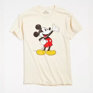 UO Mickey Mouse Grand Gesture Tee
